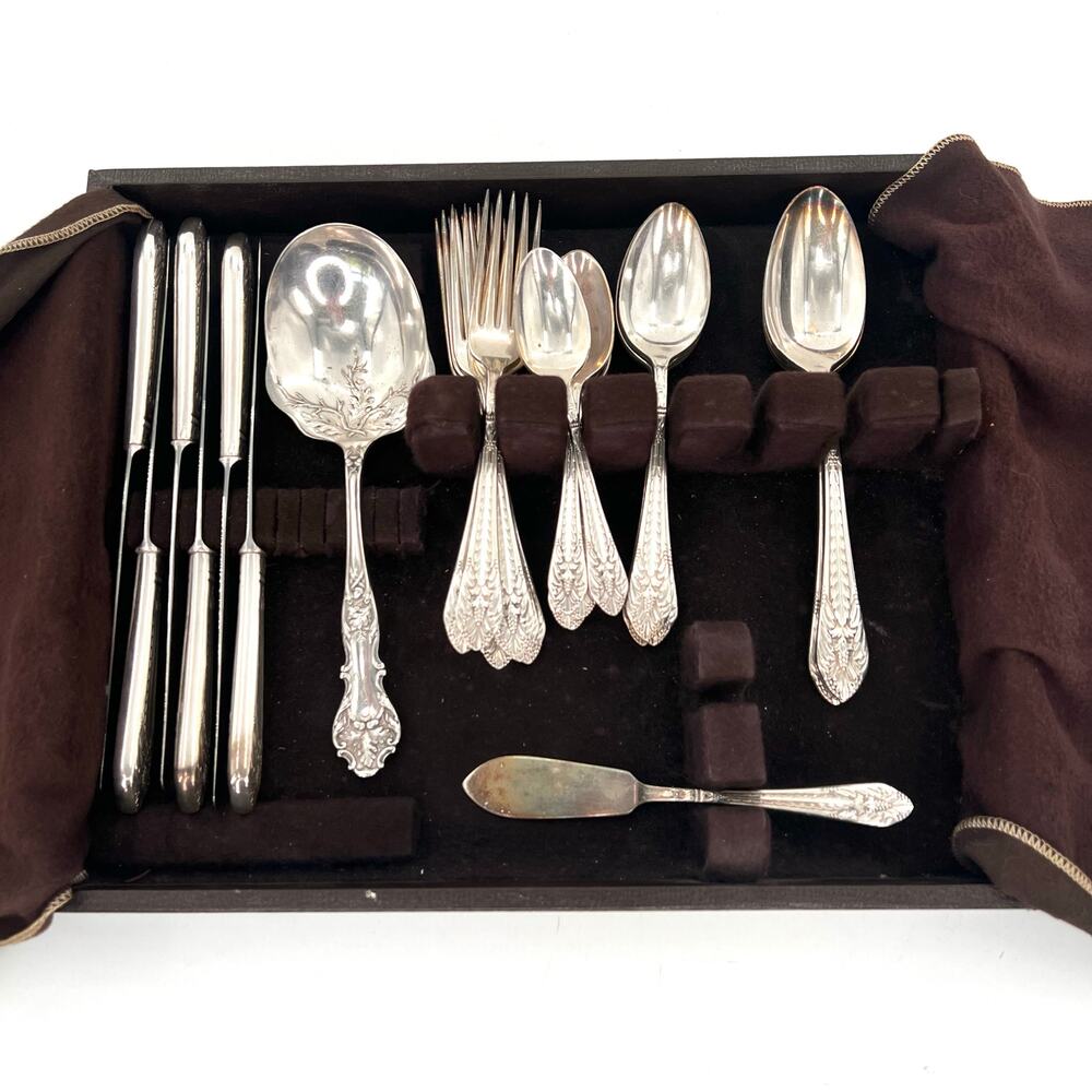 1847 Rogers Bros Marquise International Silver Plate 1933 Flatware - 26 pieces